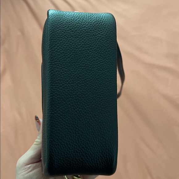 Tory Burch Bombe Black Crossbody pebble leather Bag with Gold Accents - Picture 8 of 11